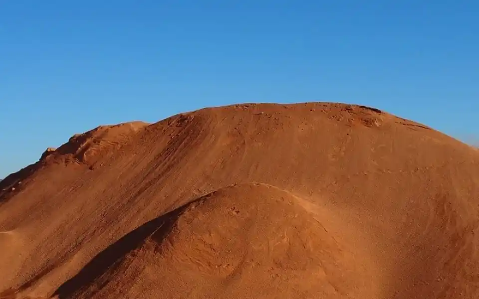 stock-terra-batida.webp